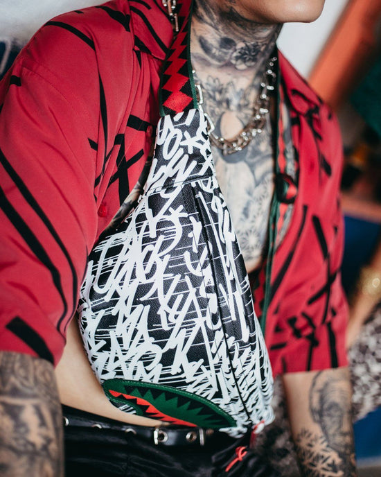 Sprayground NIGHT NIGHT SAVVY CROSSBODY