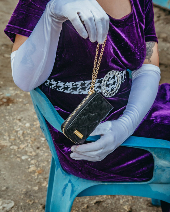 Sprayground NOIR QUILT GOLD CHAIN SHARK WALLET