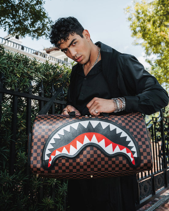 Sprayground SAWTOOTH SHARKS IN PARIS DUFFLE
