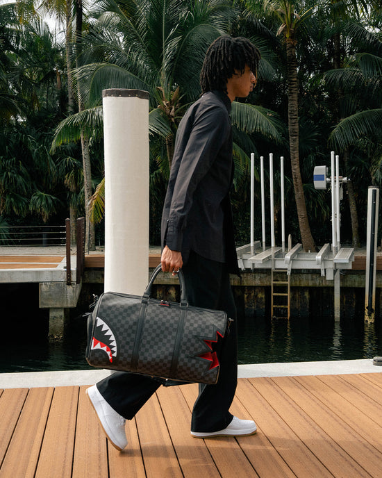 Sprayground SHARK BITE SHARKS IN PARIS GRAY DUFFLE