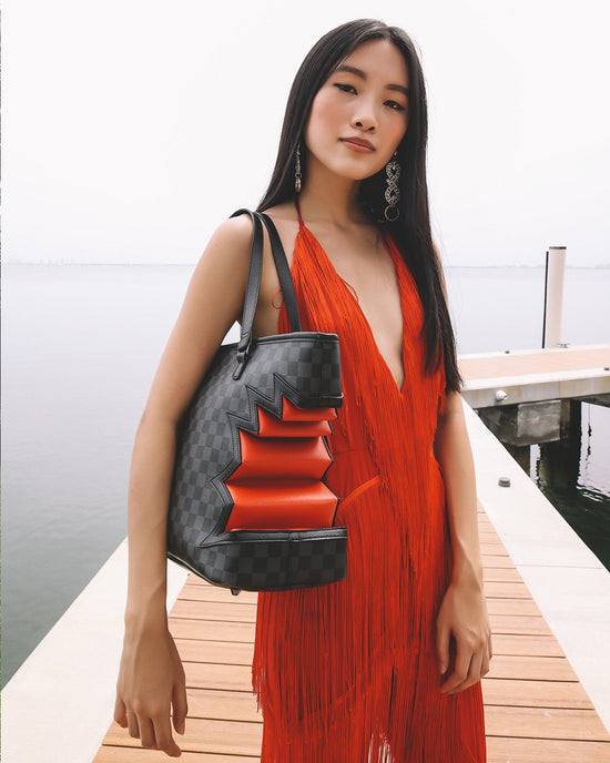 Sprayground SHARK BITE SHARKS IN PARIS GRAY TOTE