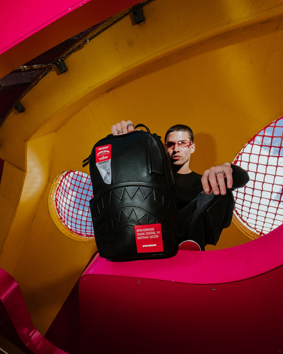 Sprayground SHARK CENTRAL FLAVOR DLXSV BACKPACK