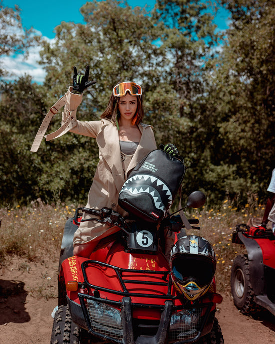 Sprayground SHARK CENTRAL GREYTONE BACKPACK (DLXV)