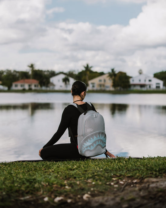 Sprayground SHARK CENTRAL ICE MESH BACKPACK
