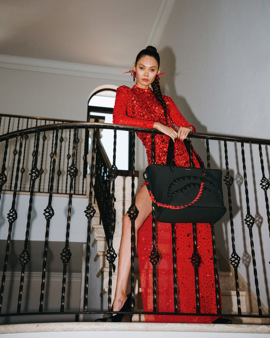 Sprayground SHARK CENTRAL KYUSHU MOUNTAIN TOTE