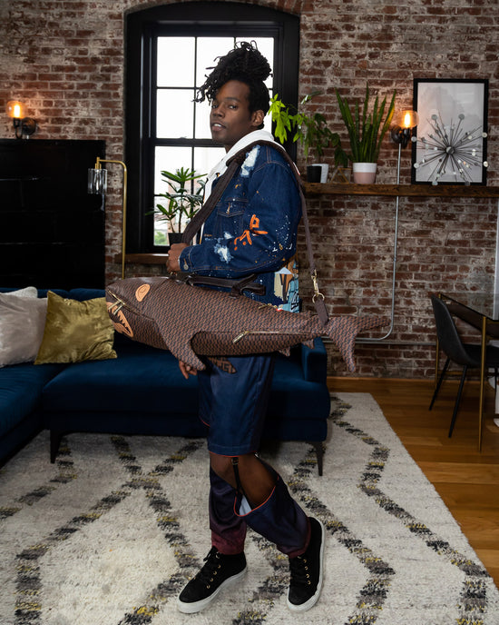 Sprayground SHARKFINITY SHARK SHAPE DUFFLE