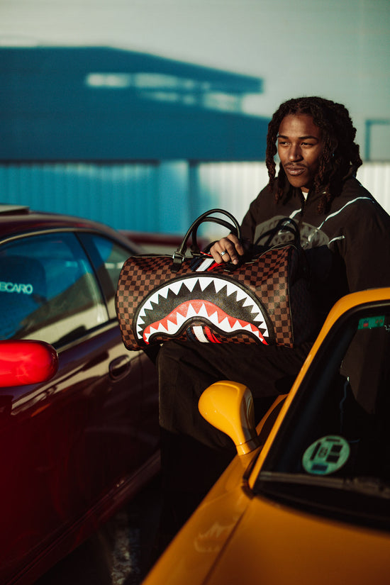 Sprayground SHARKS IN PARIS GT DUFFLE