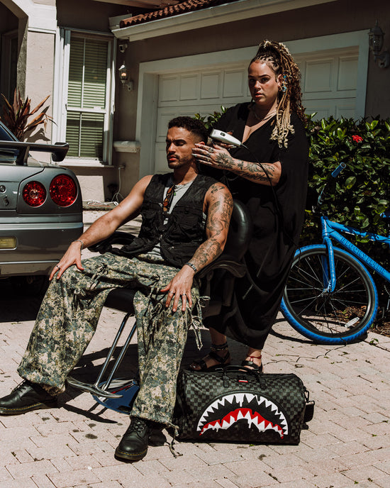 Sprayground SHARKS IN PARIS THUNDERDRIP DUFFLE