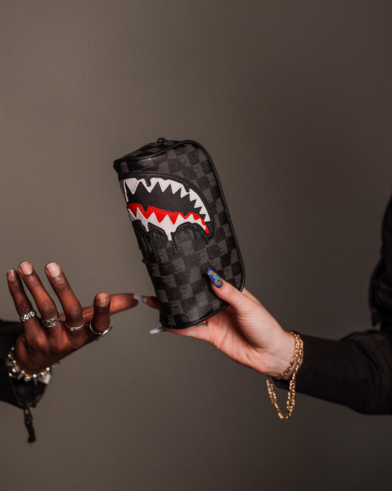 Sprayground SHARKS IN PARIS THUNDERDRIP POUCH
