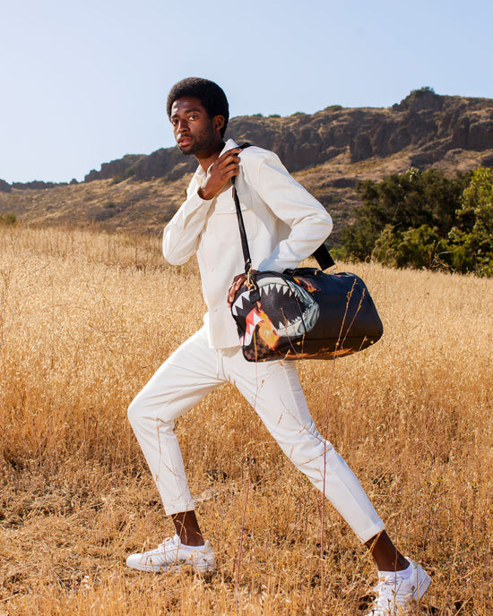 Sprayground SHARKS IN PARIS UNSTOPPABLE DUFFLE