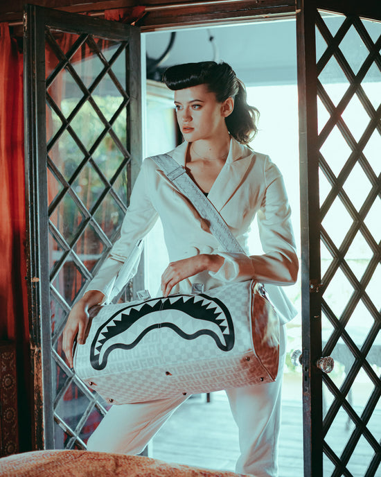 Sprayground SPLIT THE CHECK (PEARL) DUFFLE