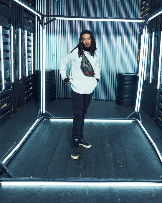 Sprayground THE PARADOXX SHARK SAVVY CROSSBODY