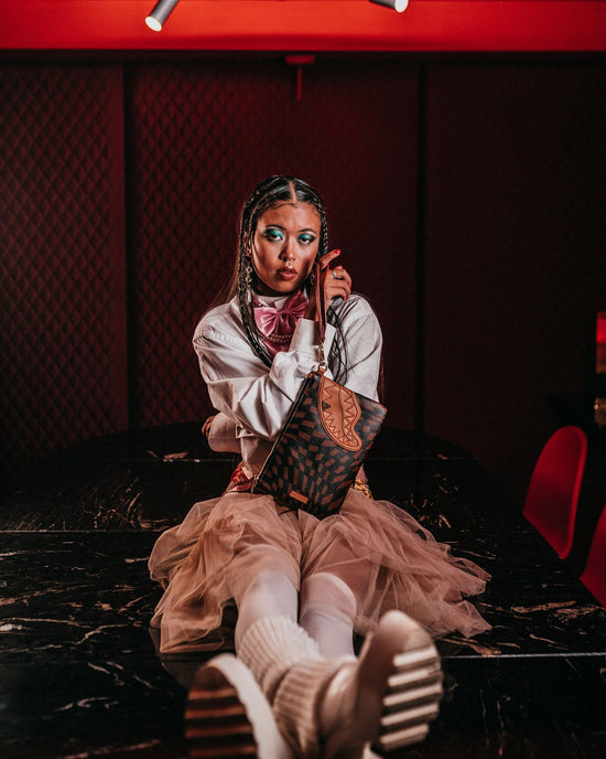 Sprayground TRIPPY HENNY CROSSOVER CLUTCH