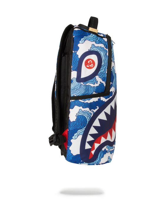Sprayground THE SHARK WAVE (made From 100% Recycled Plastic Bottles From The Ocean)