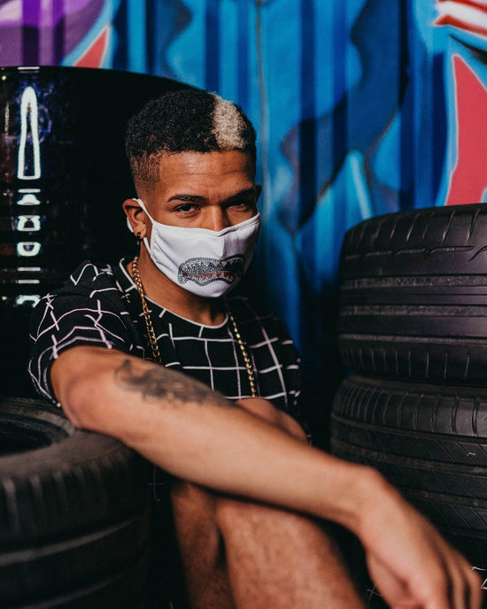 Sprayground TRINITY DIAMOND SHARK (WHT) POLYESTER FACE MASK