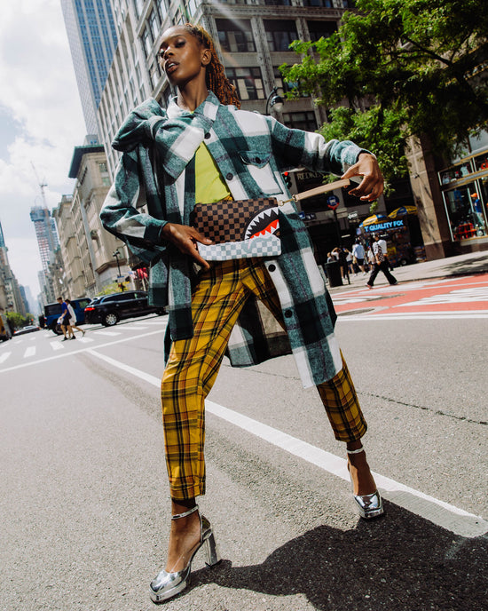 Sprayground UNSTOPPABLE ENDEAVORS II CROSSOVER CLUTCH