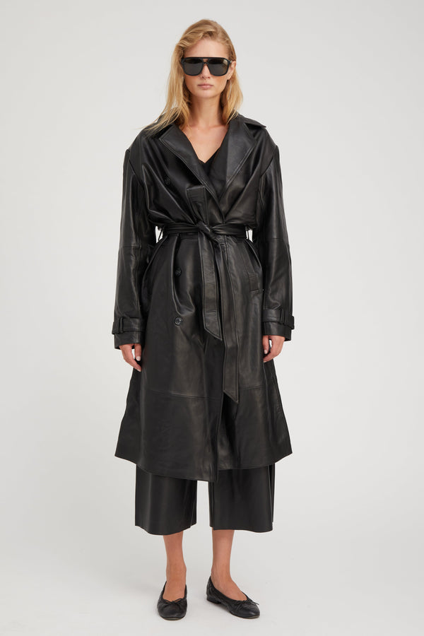 Sprwmn Belle De Jour Black Leather Trench Black