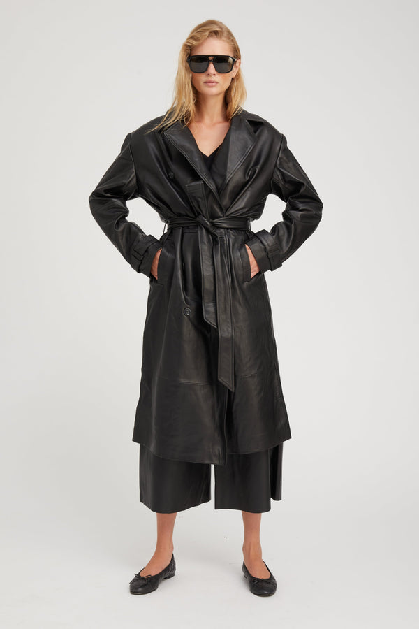 sprwmn Belle de Jour Black Leather Trench Black