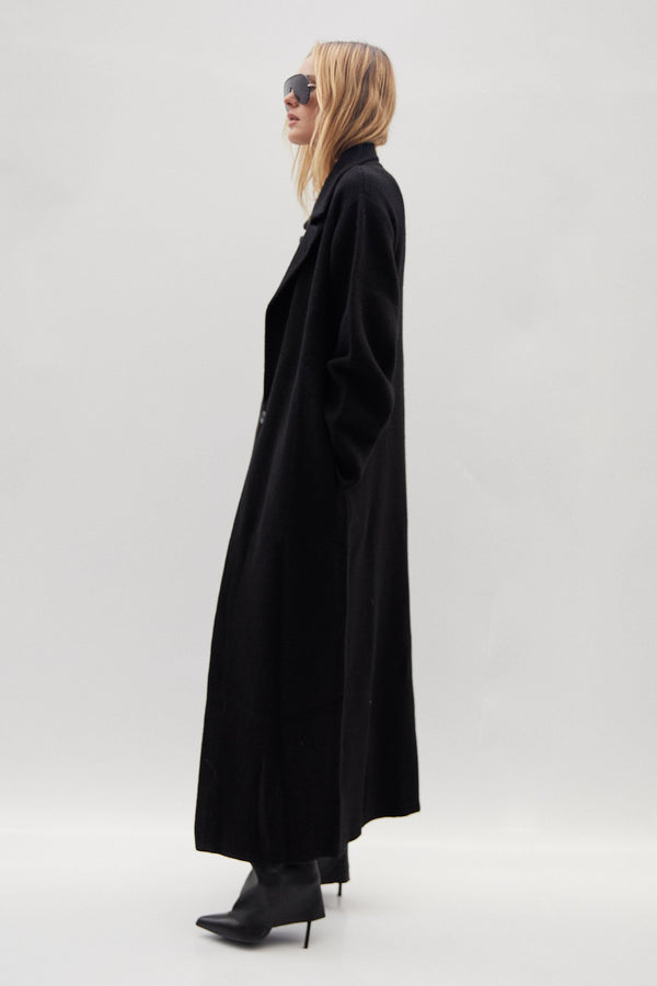 Sprwmn Black Cashmere Classic Coat Black