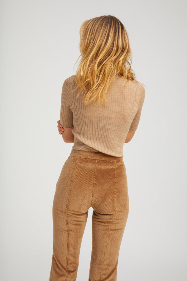 Sprwmn Camel Cashmere Turtleneck Camel