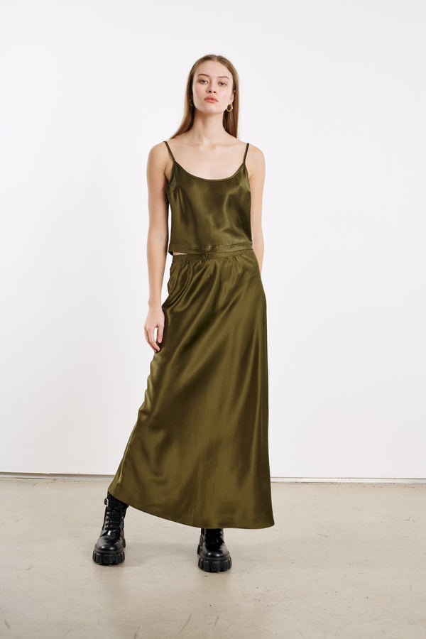 Sprwmn Moss Silk Cropped Scoop Neck Cami Moss