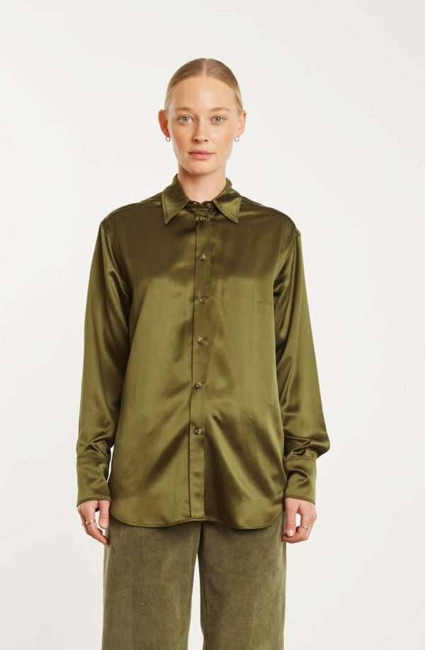 sprwmn Silk Slim Button Down Moss
