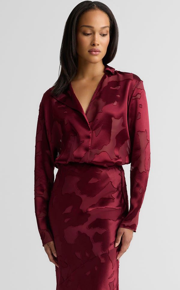 st. john Candace Blouse In Satin Abstract Burnout BORX