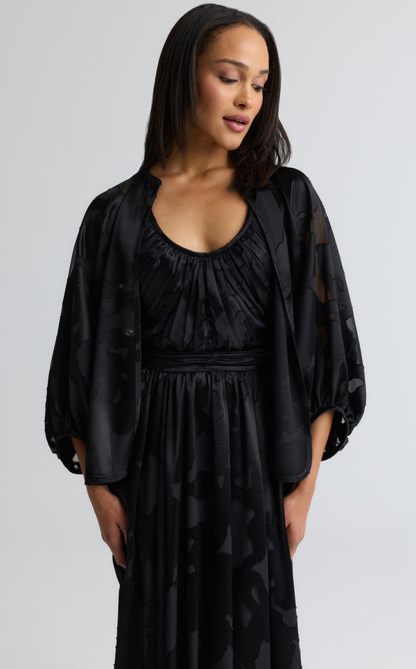 st. john Felicity Capelet In Satin Abstract Burnout BK00