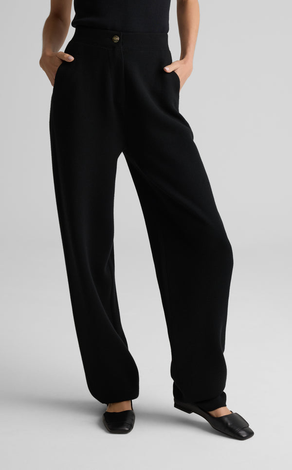 St. John Gail Pant In Signature Doubleface Knit BK00