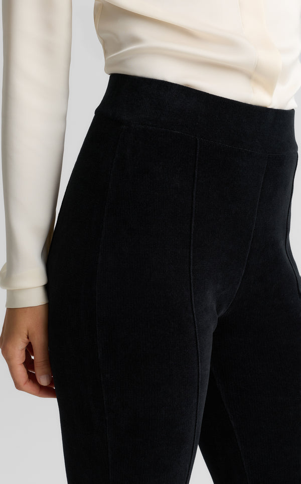 St. John Charlotte Pant In Monte Carlo Knit BK00