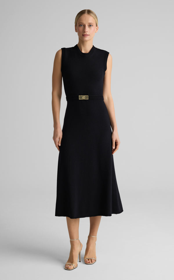 st. john Darlene Dress in Legacy Crepe Knit BK00