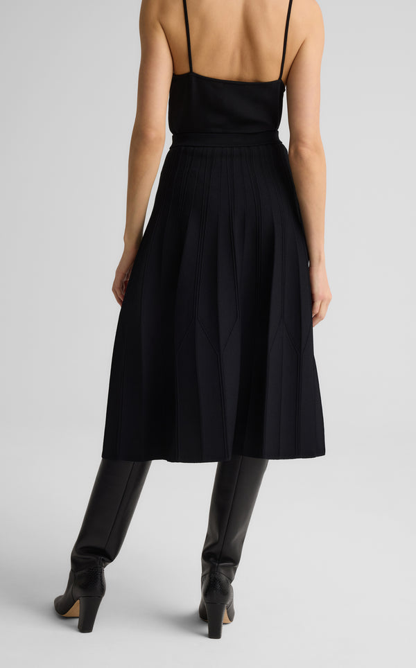 St. John Edith Skirt In Valley Knit BK00