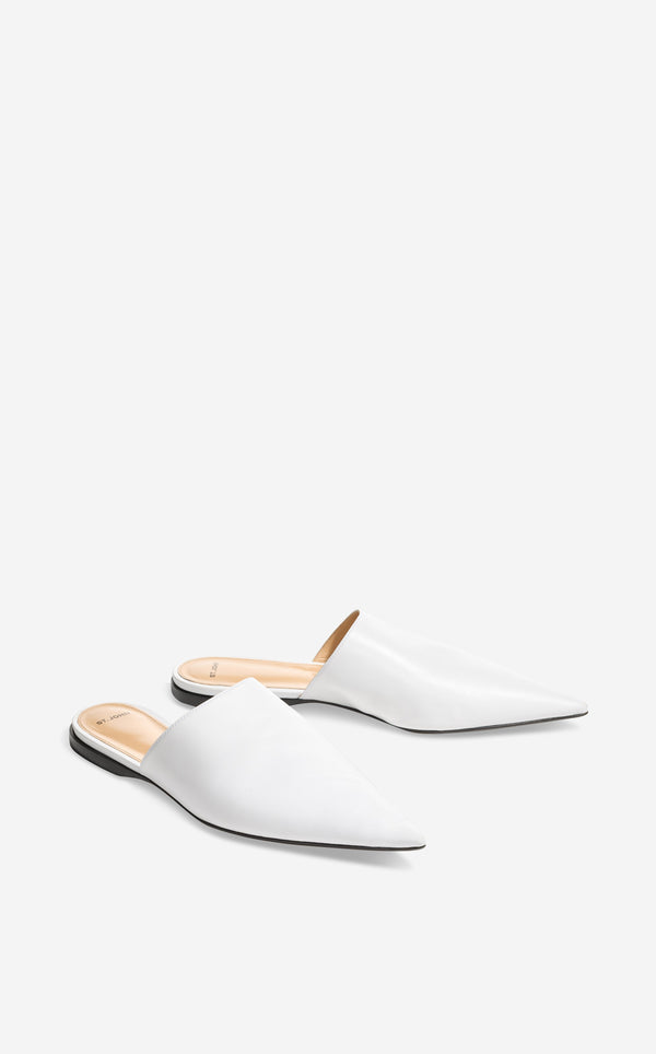 St. John Flat Leather Mule BNCO