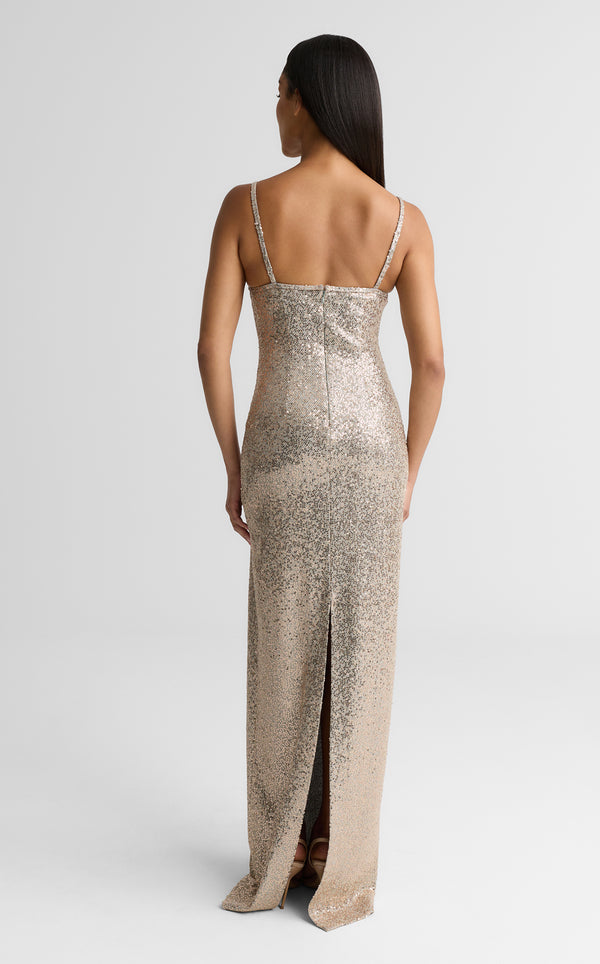 St. John Isa Gown In Soft Tailored Sequin LLRM