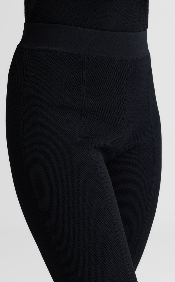 St. John Isabel Pant In Venezia Knit BK00