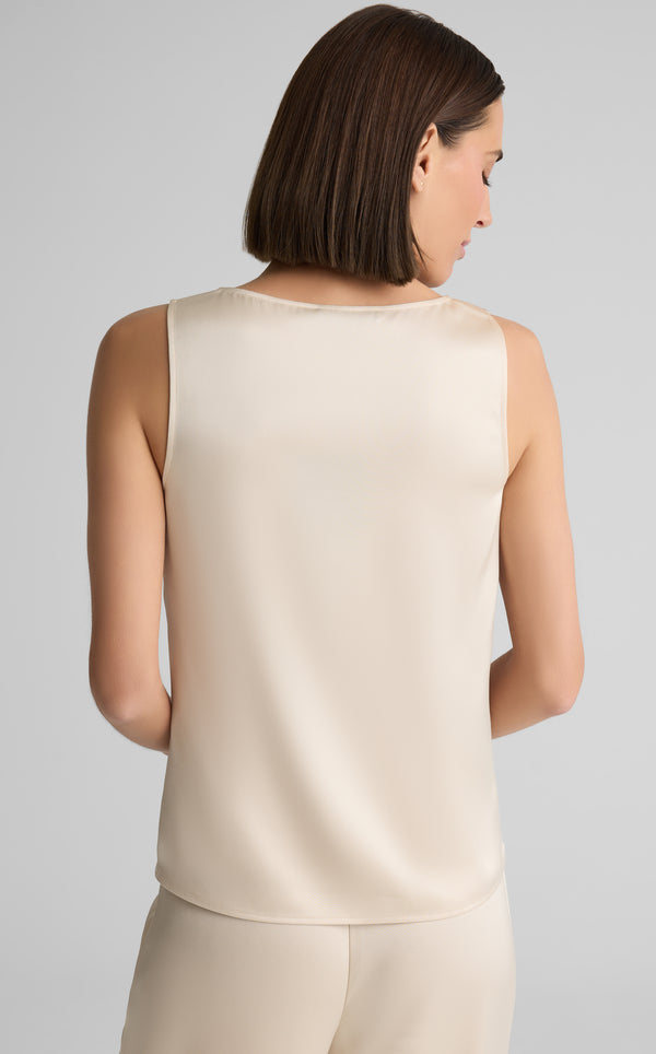 St. John Liquid Satin Shell - Champagne CHMG