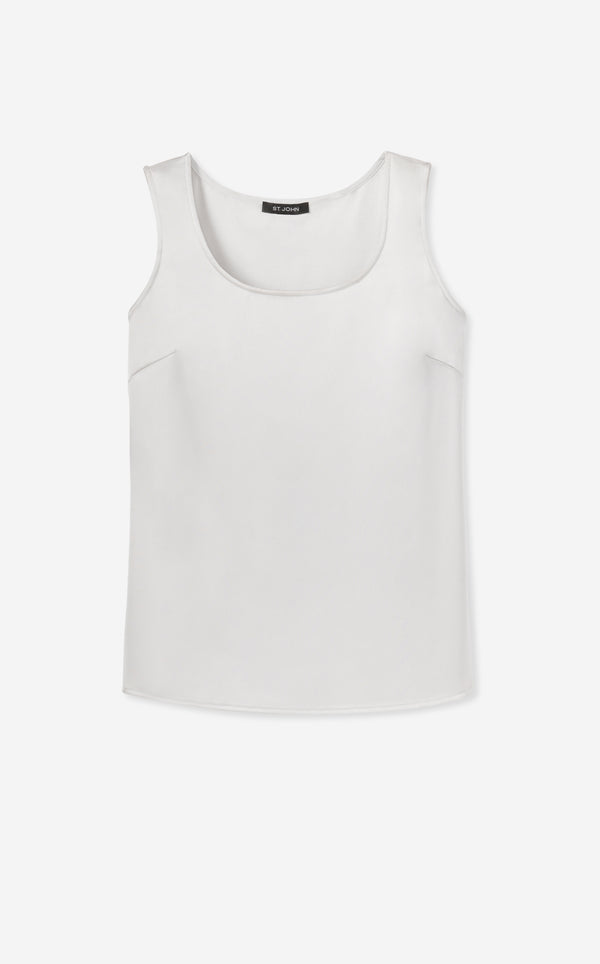 St. John Liquid Satin Shell - Platinum PTNU