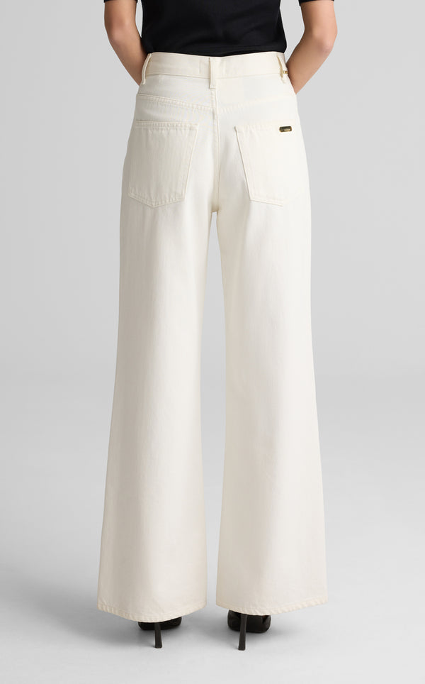 St. John Paseo Jean WH00