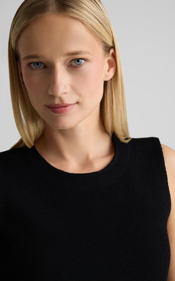 St. John Pique Knit Shell BK00