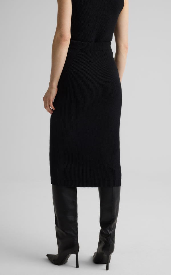 St. John Rhea Skirt In Redondo Rib Knit BK00