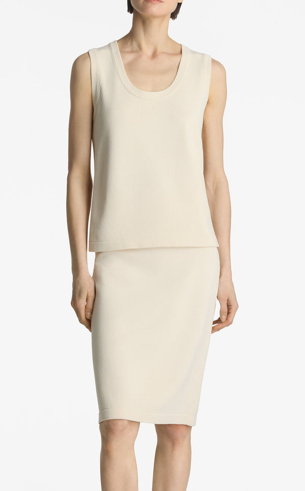 St. John Santiago Knit Scoop Neck Shell EC00