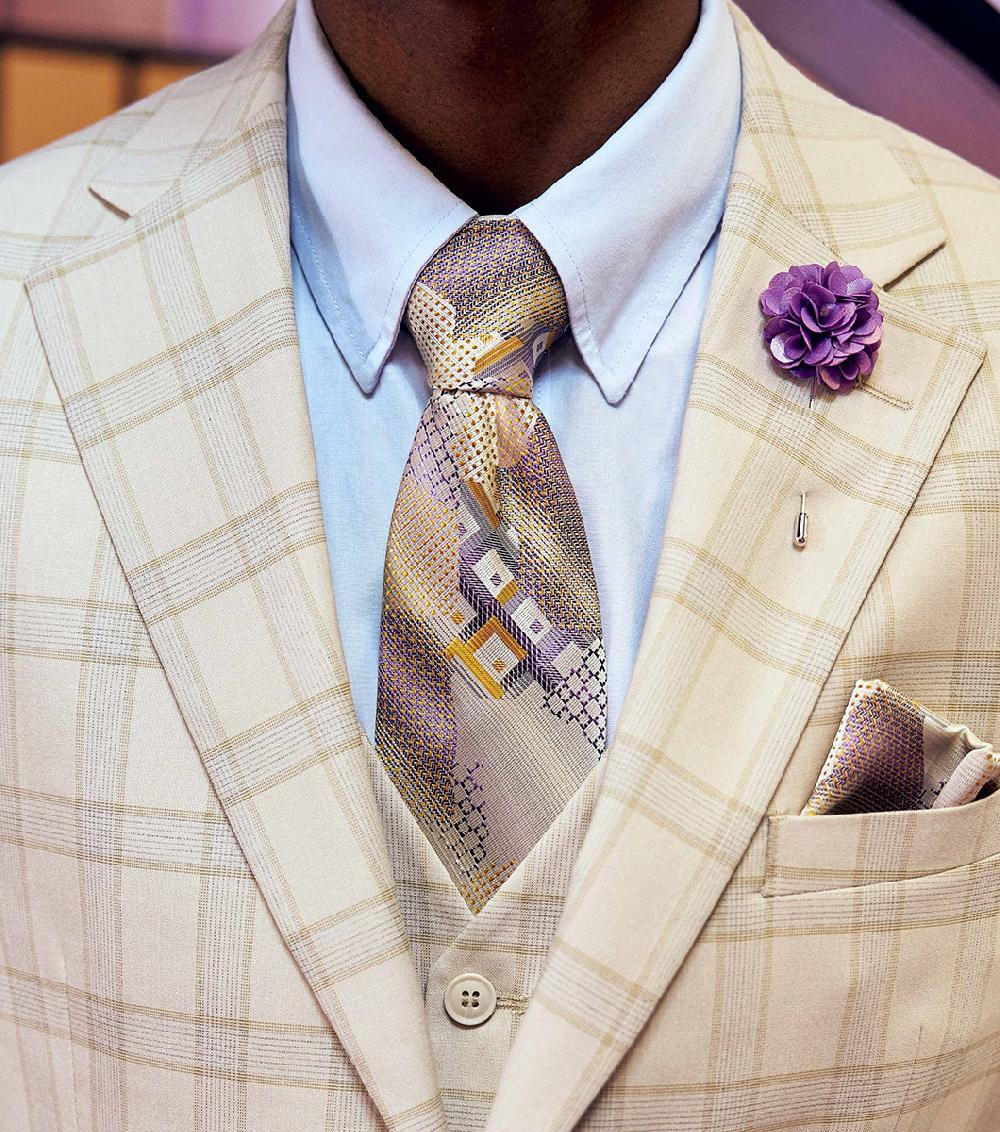 Stacy Adams Taylor Floral Lapel Pin Men’s Jewelry