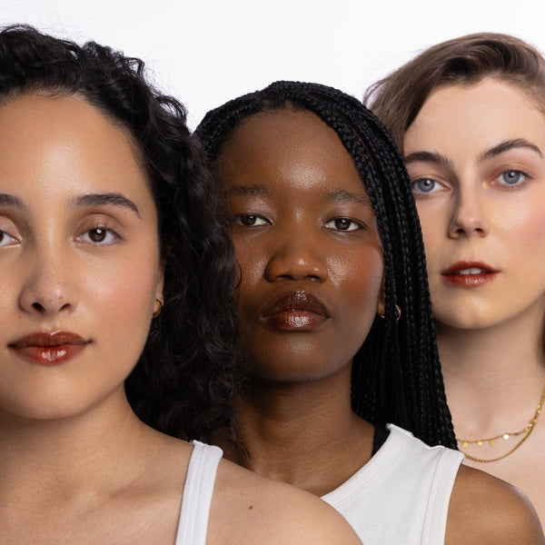 Standard Cocoa Lip Glaze With Hyaluronic Acid & Peptides