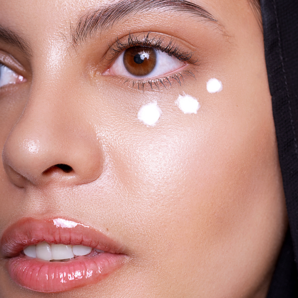 Standard Brightening Eye Cream With Niacinamide