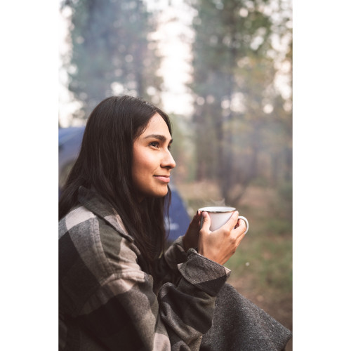 Stansport Enamel Percolator Coffee Pot & 4 Mug Set White