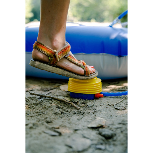 Stansport Bellows Style Foot Pump