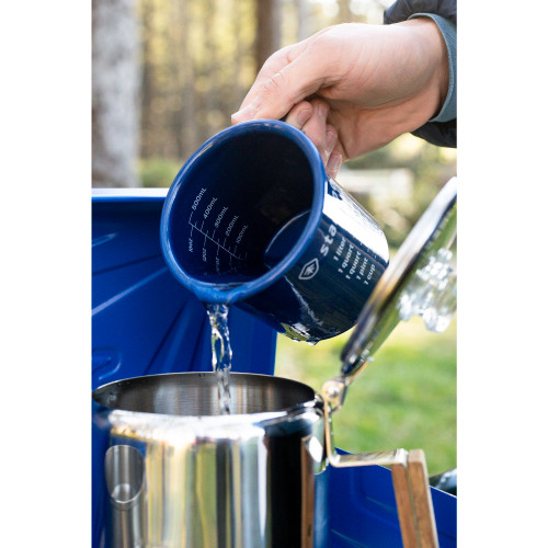 Stansport Enamel Measuring Cup With Spout