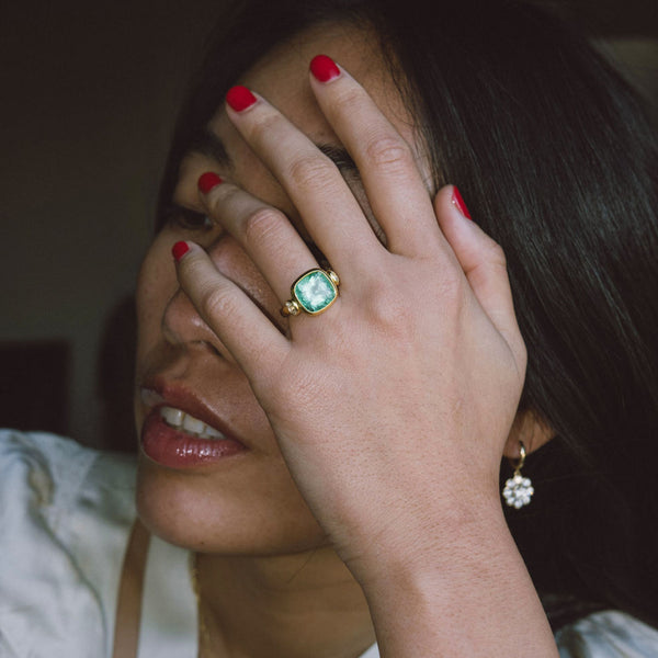 starling 5.90ct Muzo Emerald Cushion Cut And Diamond Three Stone Ring