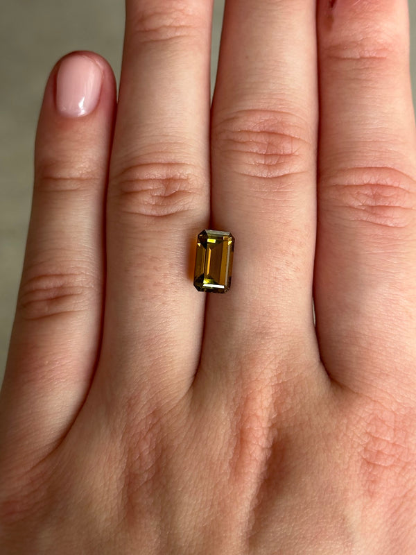 Starling Bespoke 2.52ct Bi-Color Green-Yellow Tourmaline