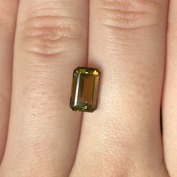 Starling Bespoke 2.52ct Bi-Color Green-Yellow Tourmaline